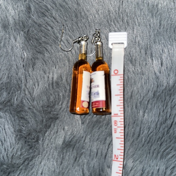 Wine Bottle Drop Earrings NWT - Picture 4 of 4